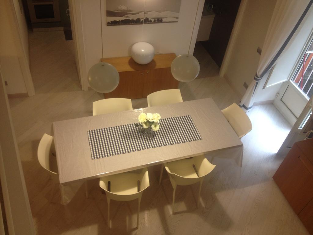 Gradoni Di Chiaia Appartement Napels